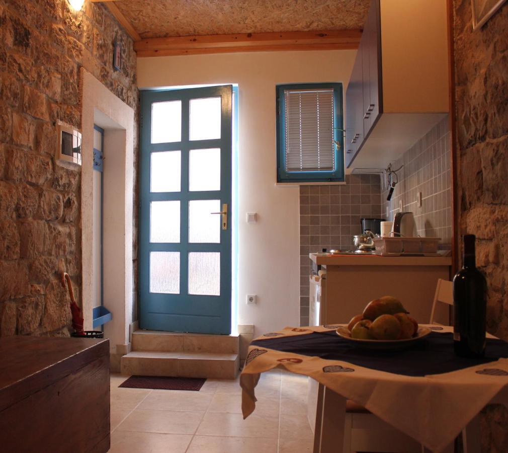 Lira - Studio Apartment Trogir Extérieur photo